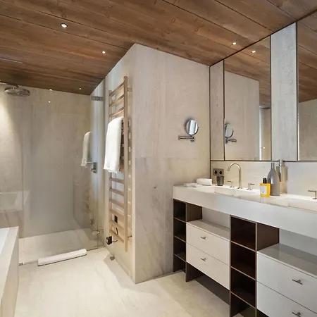Luxueux Au Centre De 1850 Avec Acces Et Navette - Fr-1-830-9 Daire Courchevel
